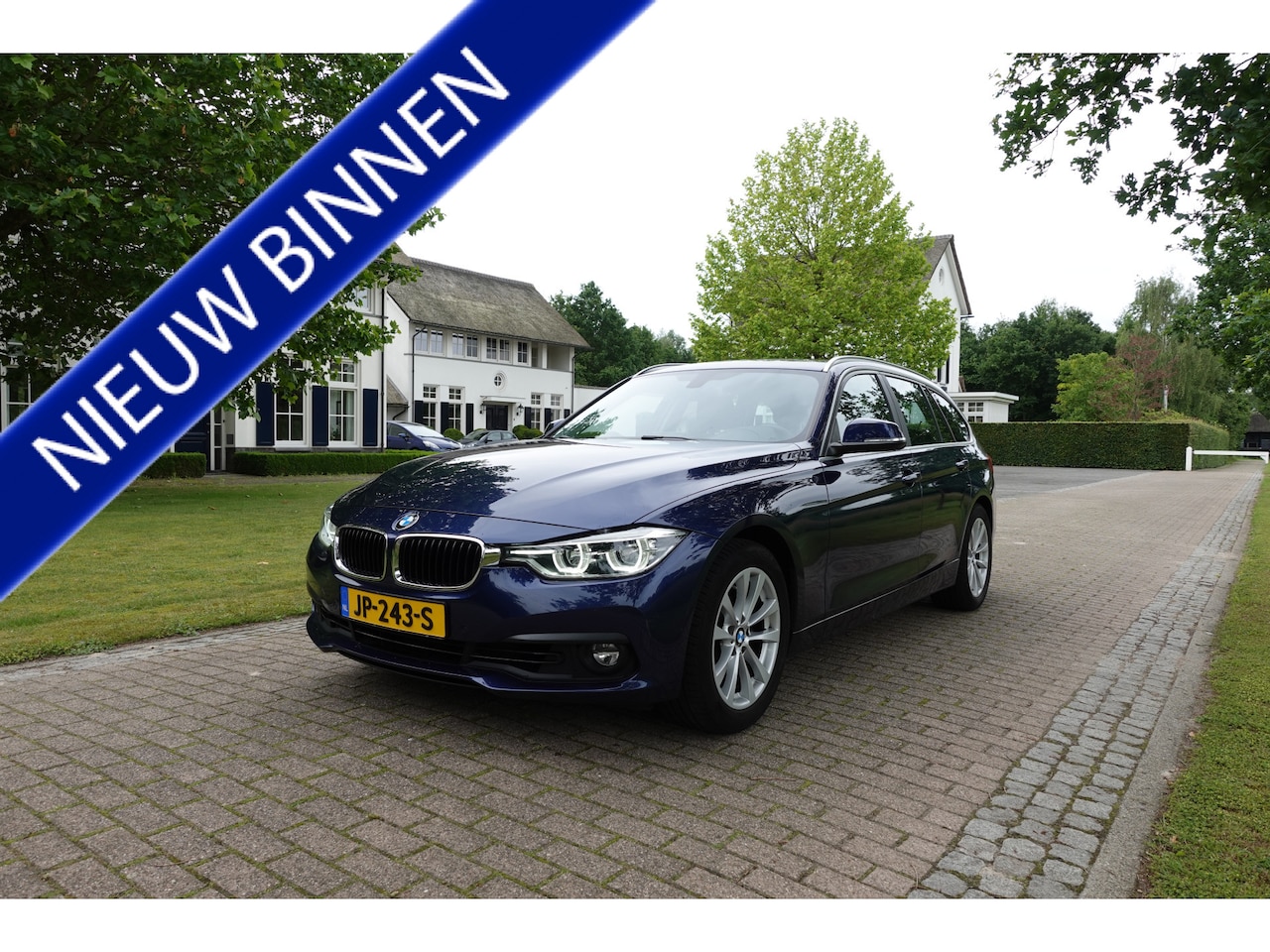 BMW 3-serie Touring - 330i Centennial Executive | Trekhaak | LED | Navi | PDC | - AutoWereld.nl