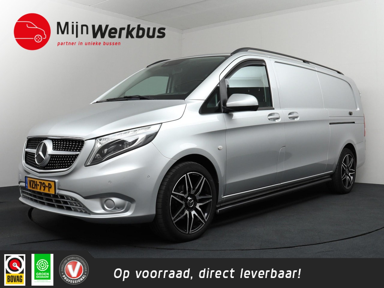 Mercedes-Benz Vito - 116 CDI Extra Lang | 2x Schuif | Trekhaak | Camera | Sidebars | 19" LMV! - AutoWereld.nl