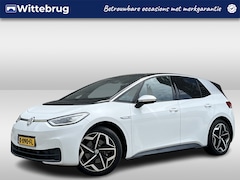 Volkswagen ID.3 - First Plus 58 kWh / Navigatie / App connect / Camera / Parkeersensoren V+A / Lichtmetaal 1