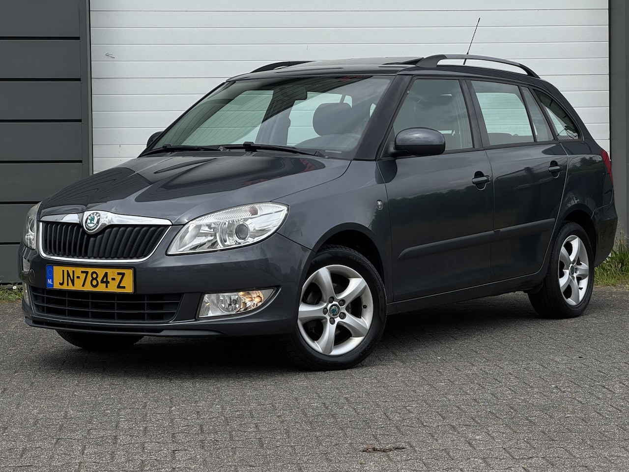 Skoda Fabia Combi - Combit 1.2 TSI Scout | PANO | NIEUWE APK | - AutoWereld.nl