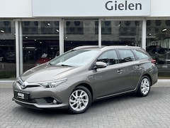 Toyota Auris - 1.8 Hybrid Dynamic | Cruisecontrol, Keyless, Climate control, Navigatie