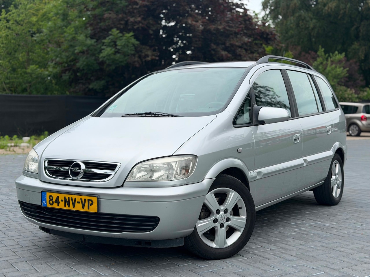 Opel Zafira - 1.6-16V Maxx/Airco/7P/Riem VV - AutoWereld.nl