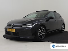 Volkswagen Golf - 1.5 eHybrid Life Edition 204Pk DSG/AUTO | Glazen panorama-dak | Achteruitrijcamera | Cruis