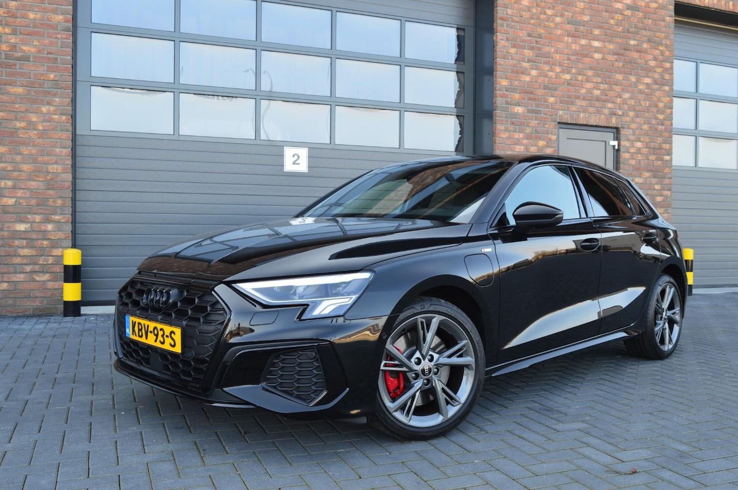 Audi A3 Sportback - 45 TFSI e S edition Competition 45 TFSIe S edition Competition - AutoWereld.nl