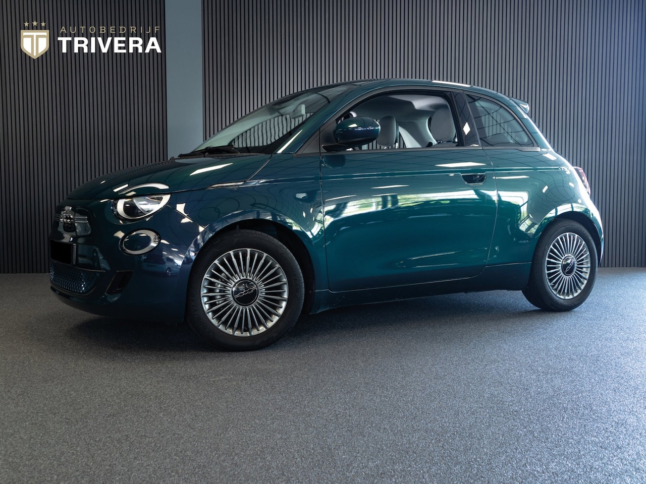 Fiat 500 - Icon 24 kWh l SoH 94% l LMV l AUT. l Parkeersensor l BTW Auto l UNIEKE KLEUR l als nieuw - AutoWereld.nl