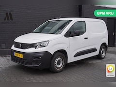 Peugeot Partner - 1.2 Benzine EURO 6 - Airco - Navi - Cruise - €11.900, - Excl