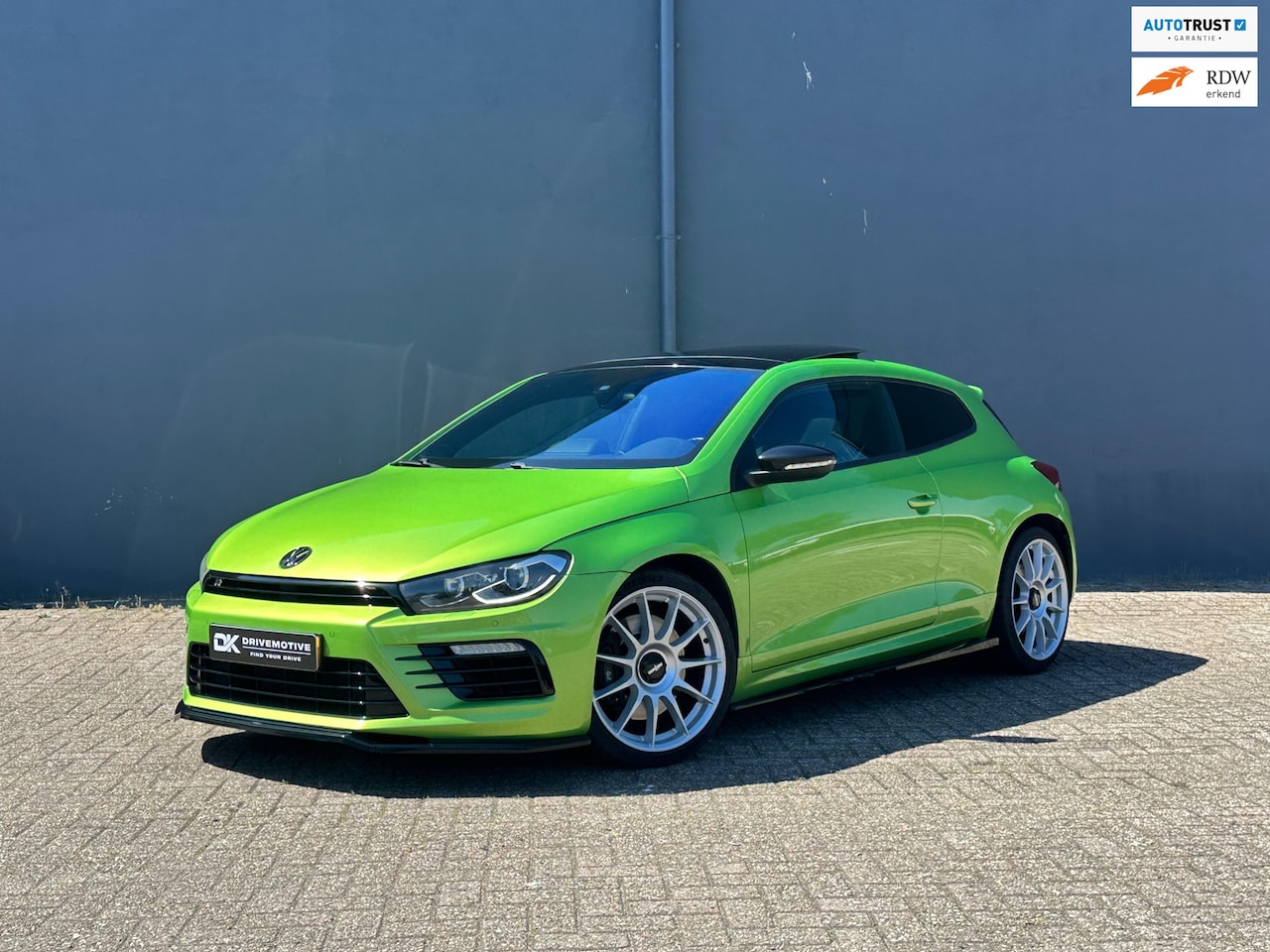 Volkswagen Scirocco - 2.0 TSI R - 6R Kuipstoelen - AutoWereld.nl