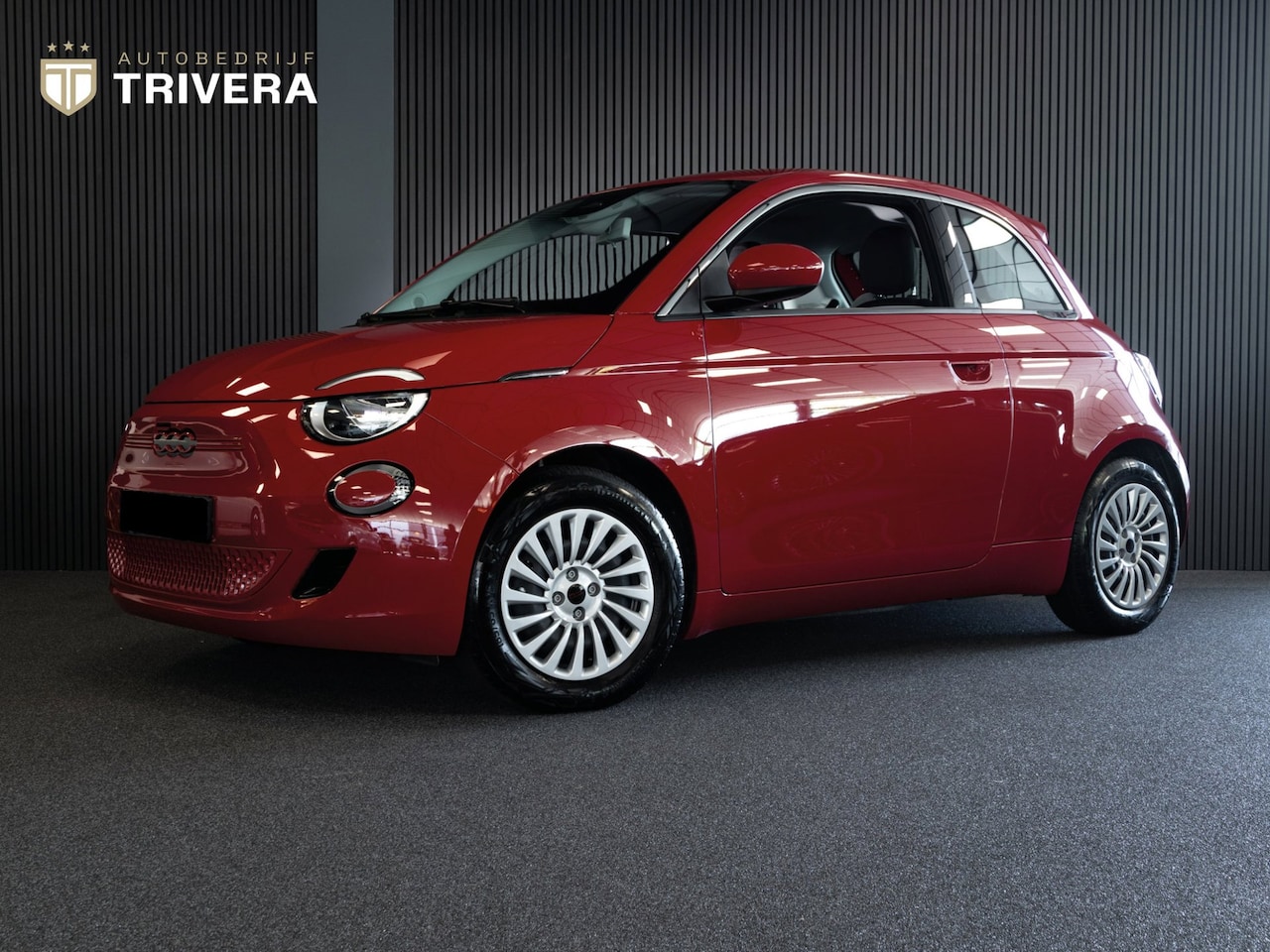 Fiat 500 - RED 24 kWh l Achteruitrij Camera l Zeer lage km's l Automaat - AutoWereld.nl