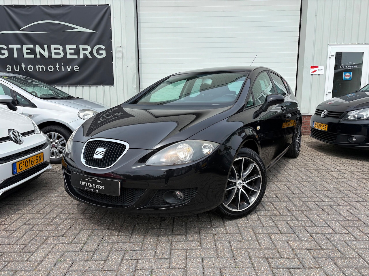 SEAT Leon - 1.6 Sportstyle CRUISE/CLIMA/AUX/APK2027/1e EIG. - AutoWereld.nl