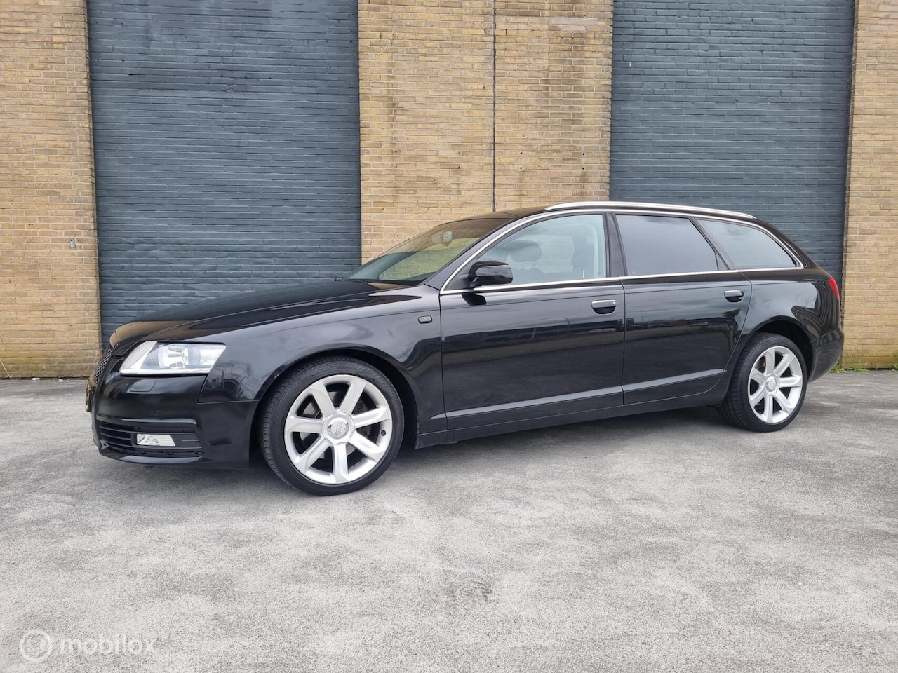 Audi A6 Avant - 3.2 FSi quattro edition/auromaat/leer/s-line/ - AutoWereld.nl
