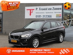 BMW X1 - sDrive18i Executive Automaat | Panoramadak | Lederen bekleding | Cruise control | Climate