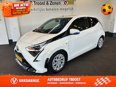 Toyota Aygo - 1.0 VVT-i x-play limited Sport | Apple carplay | Achteruitrijcamera | Airco | Sportuitlaat