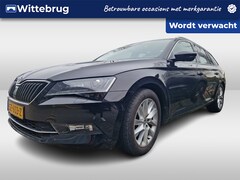 Skoda Superb Combi - 1.4 TSI ACT Clever Edition / Pano / Navigatie / App connect / Parkeersensoren V+A / Trekha