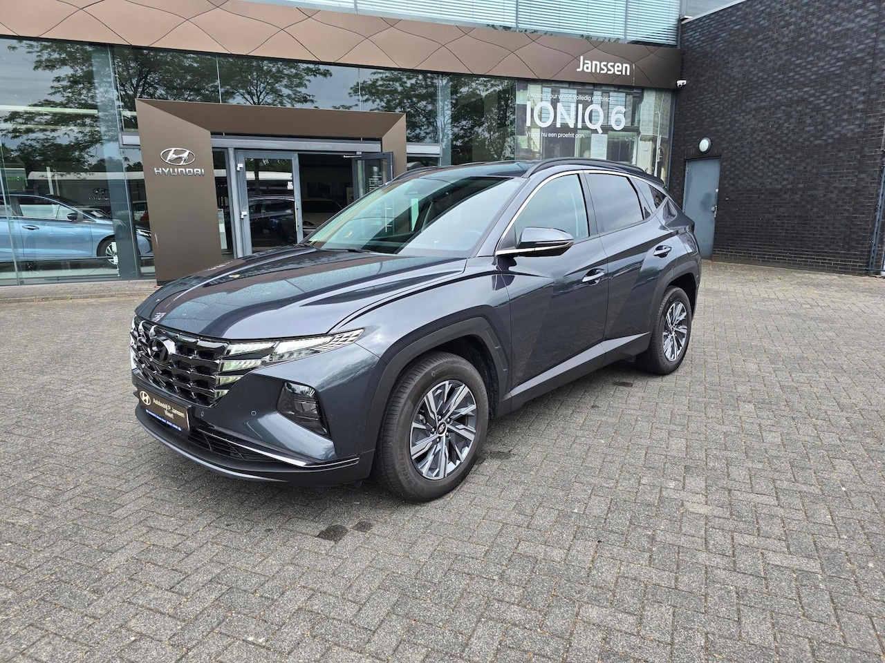 Hyundai Tucson - 1.6 T-GDI HEV Comfort 1e eig/3.545 km!! - AutoWereld.nl