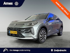 Volkswagen T-Roc - 1.5 eTsi Life First Edition 116PK DSG | Trekhaak | Stuurverwarming | Zwart dak