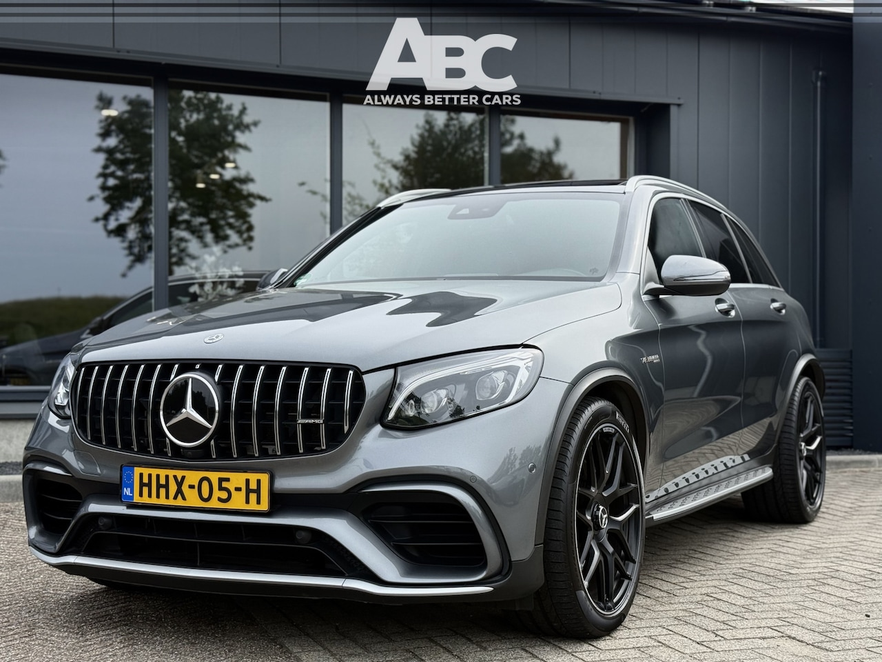 Mercedes-Benz GLC-klasse - AMG 63 4MATIC+ Pano - AutoWereld.nl