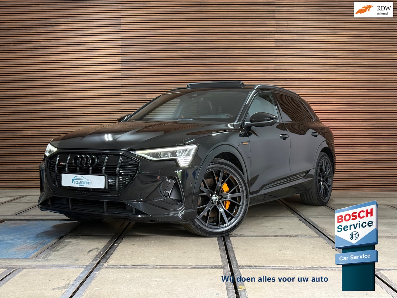 Audi e-tron - 55 quattro S-line Black edition 407pk 95 kWh | VOL! | Pano | Trekhaak | B&O Sound | ACC | - AutoWereld.nl