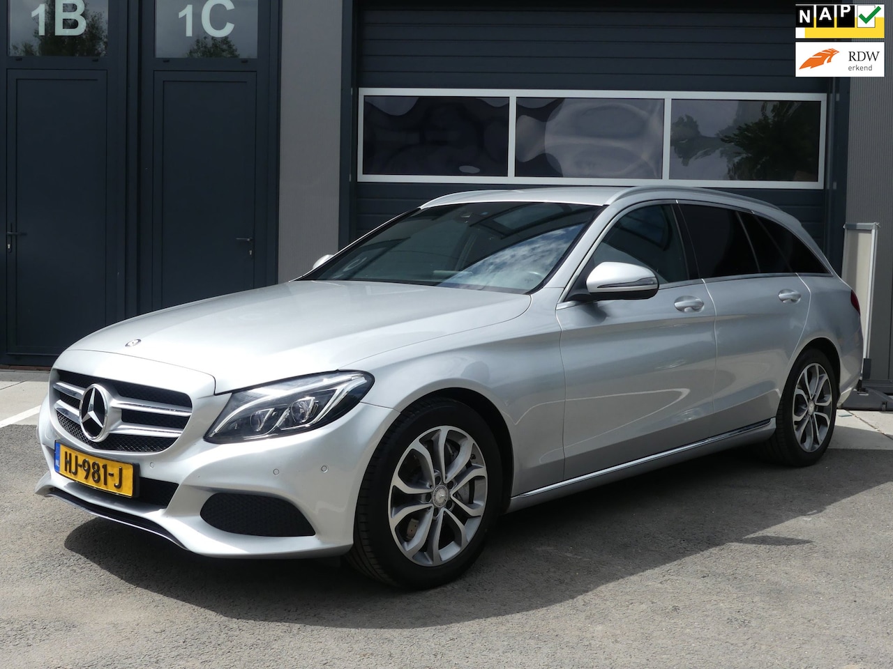 Mercedes-Benz C-klasse Estate - 350 e Automaat / Navigatie / ECC / Burmester / leder / LED+Xenon / Cruise Control - AutoWereld.nl