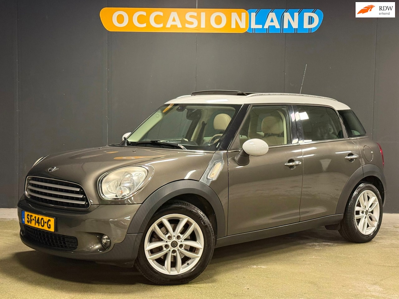 MINI Countryman - 1.6 Cooper Chili|PANO|LEDER|BLUETOOTH|AIRCO|CRUISE| - AutoWereld.nl