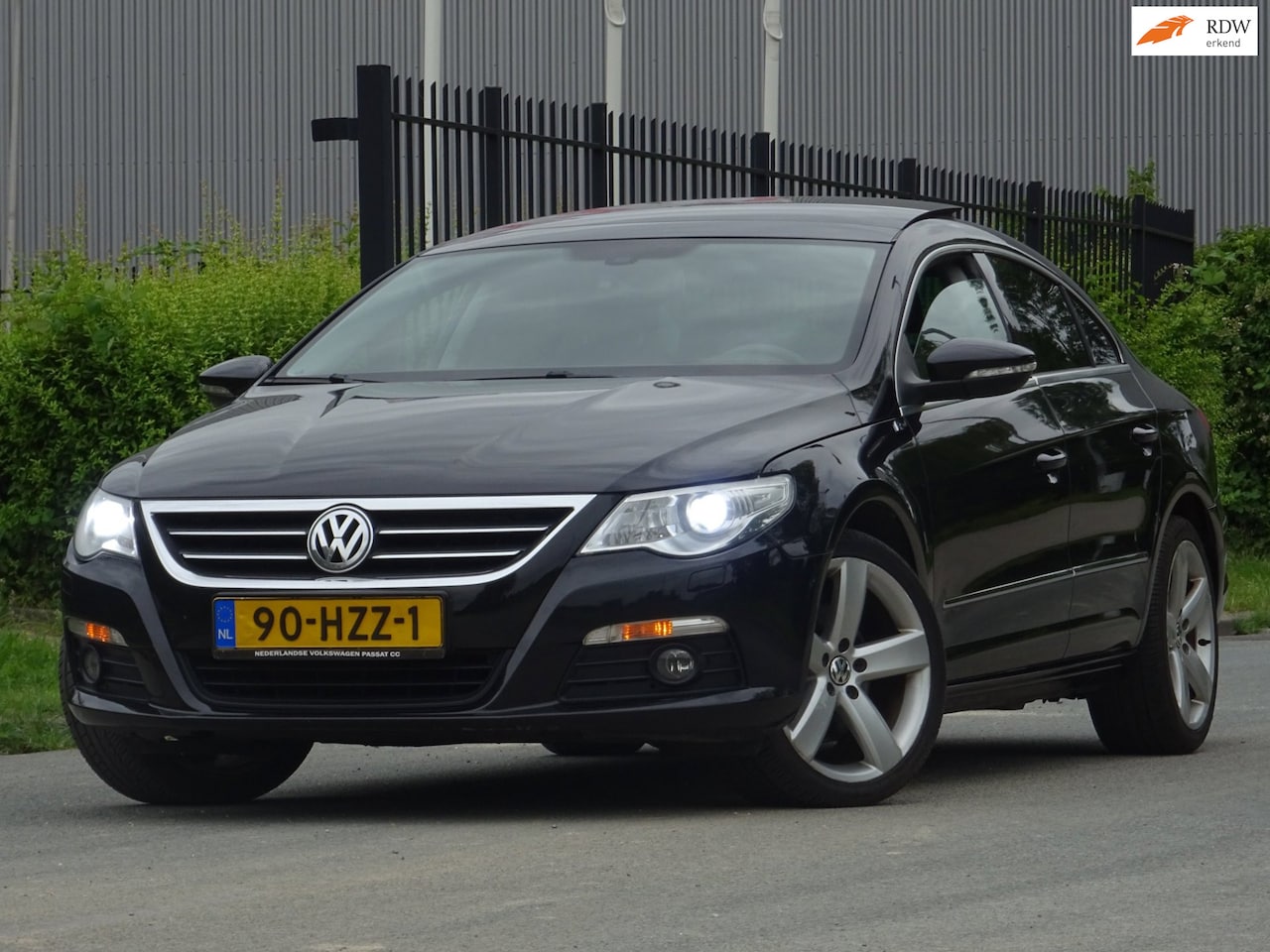 Volkswagen Passat CC - 1.8 TSI 4p. PANORAMA/ANDROID/CAMERA/PDC - AutoWereld.nl