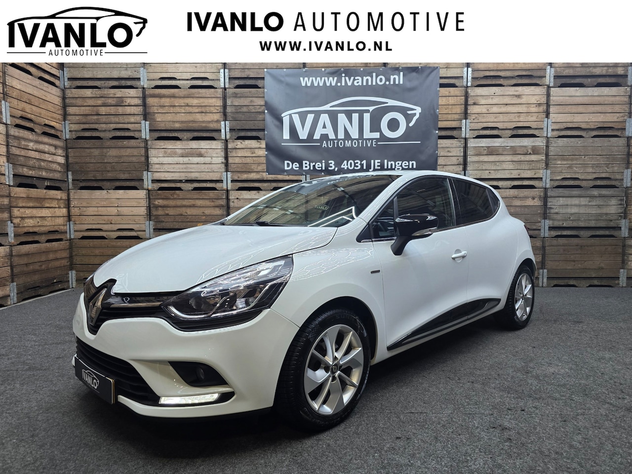 Renault Clio - 0.9 TCe Limited Navigatie Airconditioning Cruise PDC 16"LM - AutoWereld.nl
