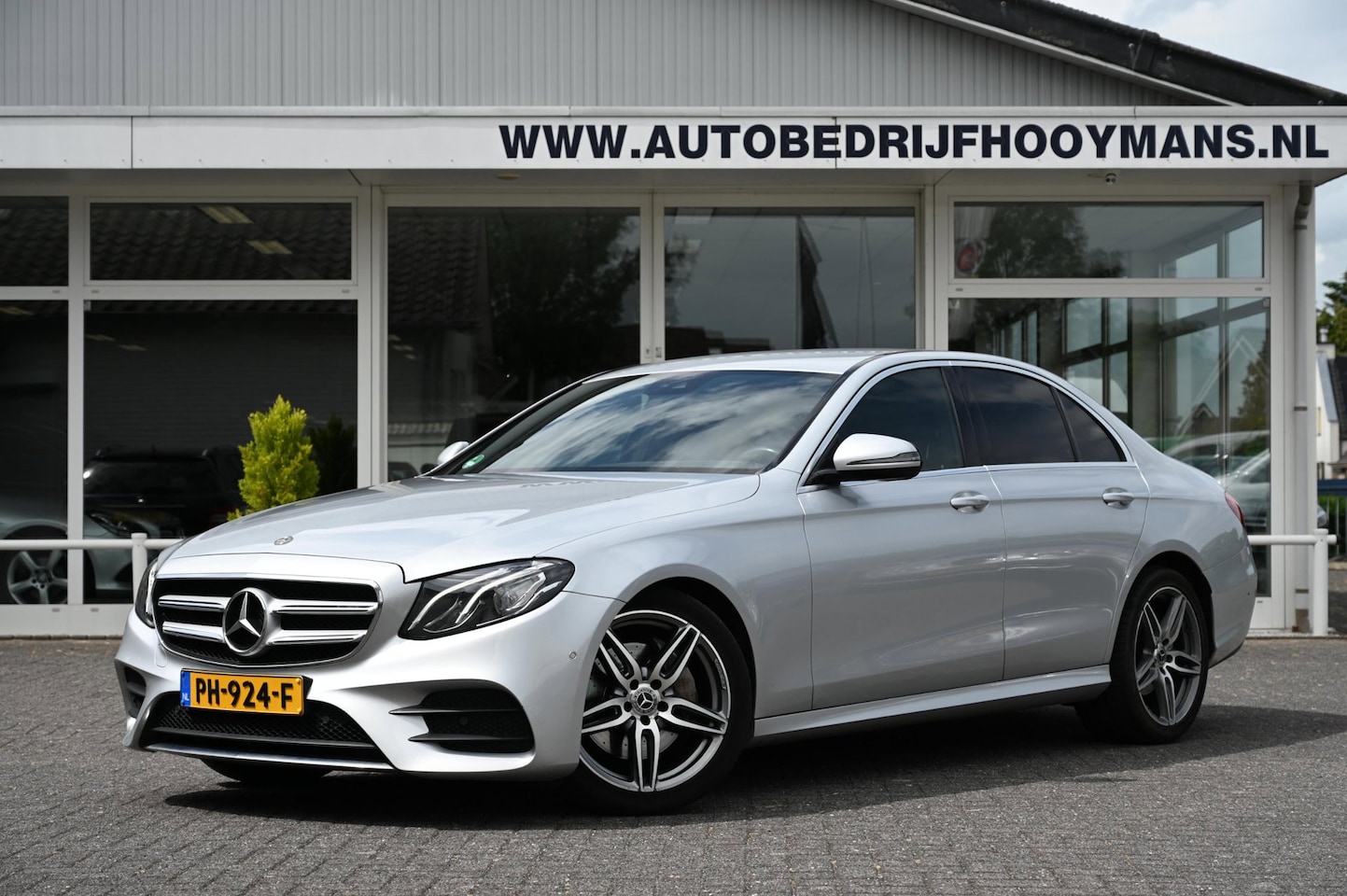 Mercedes-Benz E-klasse - 200 d AMG Widescreen Trekhaak - AutoWereld.nl