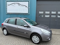 Renault Clio Estate - 1.2 TCE Sélection Business Estate Navigatie Clima Cruise Trekhaak NL Auto NAP Apk 04-2027