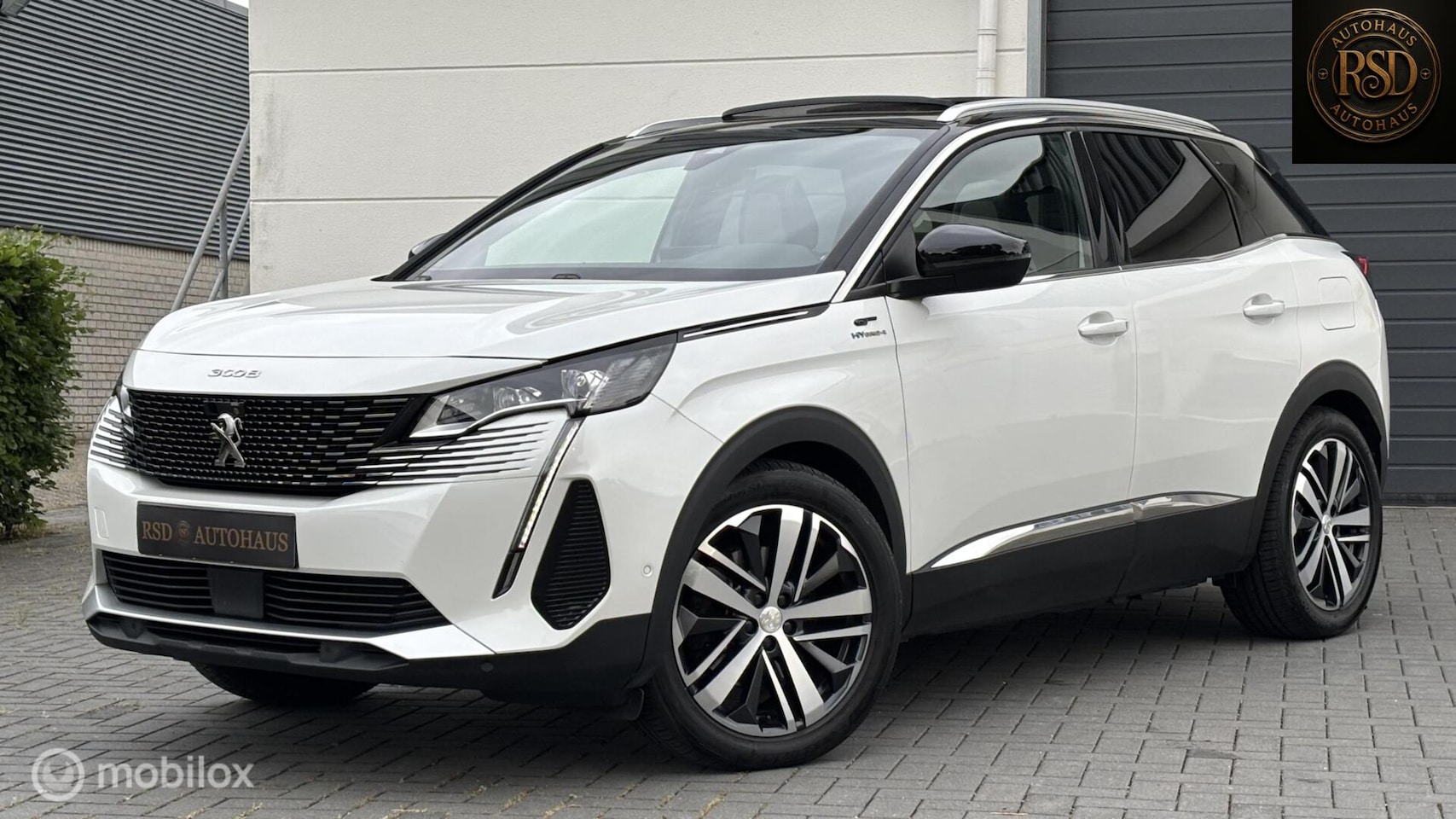 Peugeot 3008 - 1.6 HYbrid4 300 GT PANODAK,trekhaak,vol opties! - AutoWereld.nl