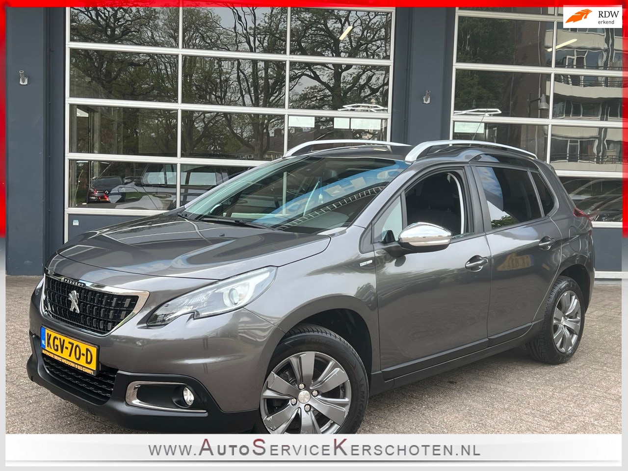 Peugeot 2008 - 1.2 PureTech Allure *PDC*NAVI*CLIMA*CRUISE*MULTIF. STUUR*NW. APK* - AutoWereld.nl