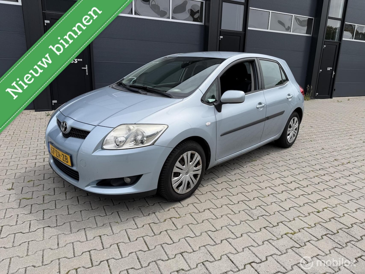 Toyota Auris - 1.4-16V Terra 1.4-16V Terra - AutoWereld.nl
