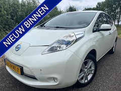 Nissan LEAF - Base 24 kWh