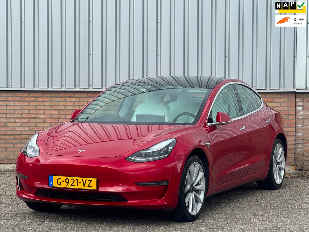 Tesla Model 3 - Long Range RWD Long Range AWD Full Self Drive/ Wit leder - AutoWereld.nl