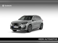 BMW iX1 - eDrive20 67 kWh M Sport Edition | M Sport Pro | Panorama Dak | Harman-Kardon | Innovation
