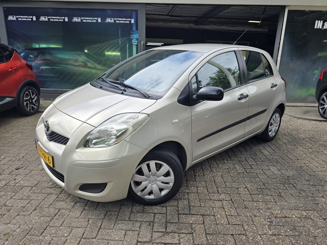 Toyota Yaris - 1.0 VVTi Acces | 2E EIGENAAR | 12MND GARANTIE | AIRCO | ELEC RAMEN | NW APK | - AutoWereld.nl
