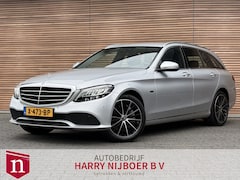 Mercedes-Benz C-klasse Estate - 300 e Business Solution AMG Trekhaak / Navi / Leer / Carplay / Clima