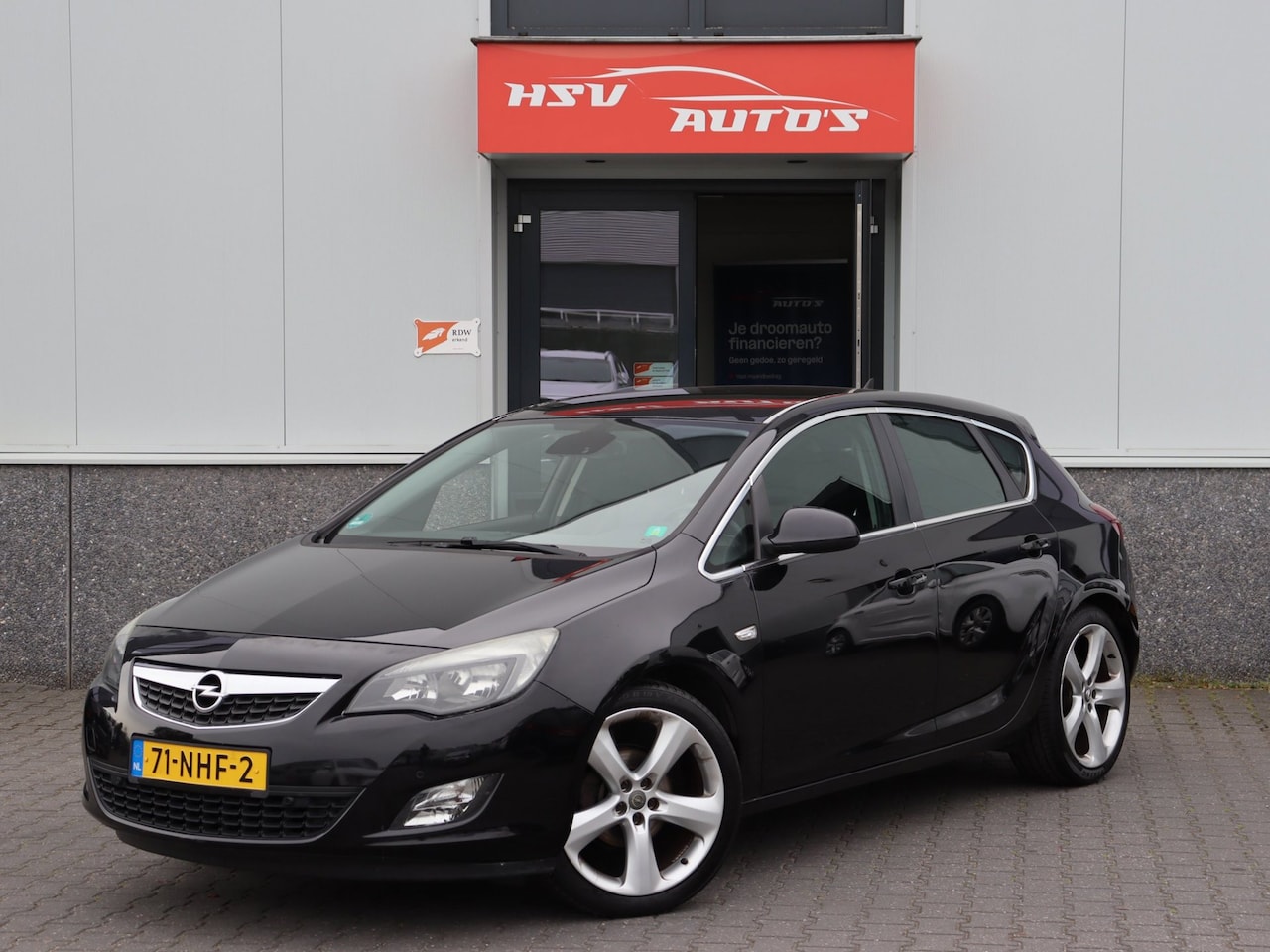 Opel Astra - 1.4 Turbo Sport navi LM 4-deurs *apk 03-2027* - AutoWereld.nl