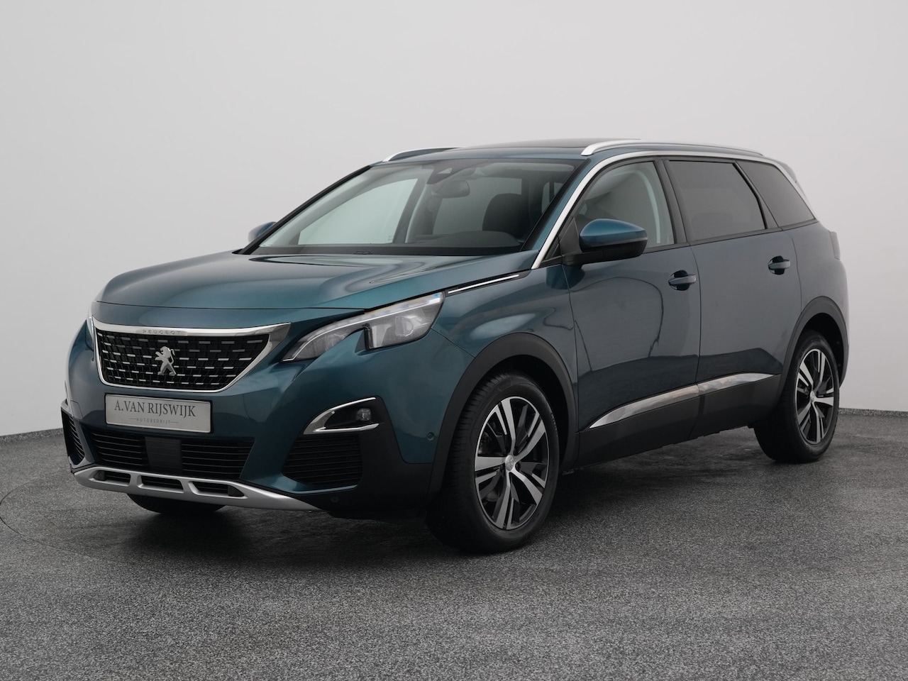 Peugeot 5008 - 1.2 PureTech 130 PK Automaat Allure 7-Pers. | PANO | CAMERA | KEYLESS | CARPLAY - AutoWereld.nl