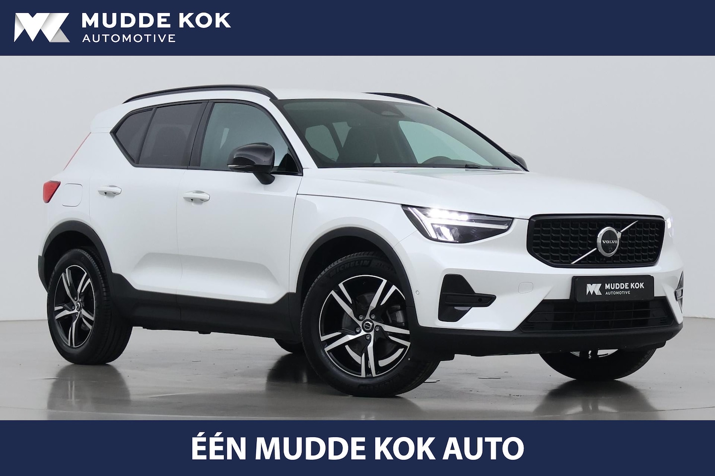 Volvo XC40 - 2.0 B3 Plus Dark | ACC | 360° Camera | Harman/Kardon | Memory | Stoel+Stuurverwarming | 19 - AutoWereld.nl