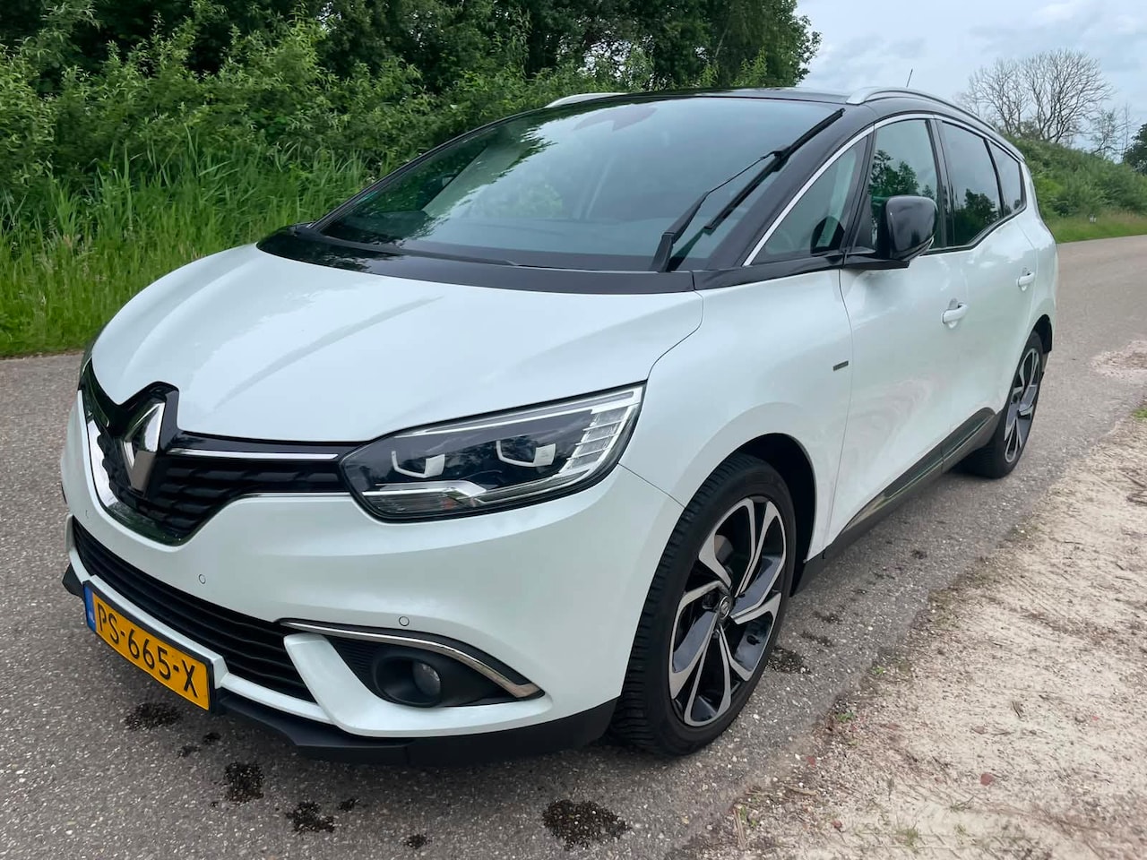 Renault Grand Scénic - 1.5 dCi Bose Hybrid Assist 1.5 dCi Bose Hybrid Assist - AutoWereld.nl