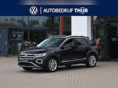 Volkswagen T-Roc - 1.0 TSI Style 116PK / 81kW, Afneembare trekhaak, ErgoActive bestuurdersstoel, lederen alca