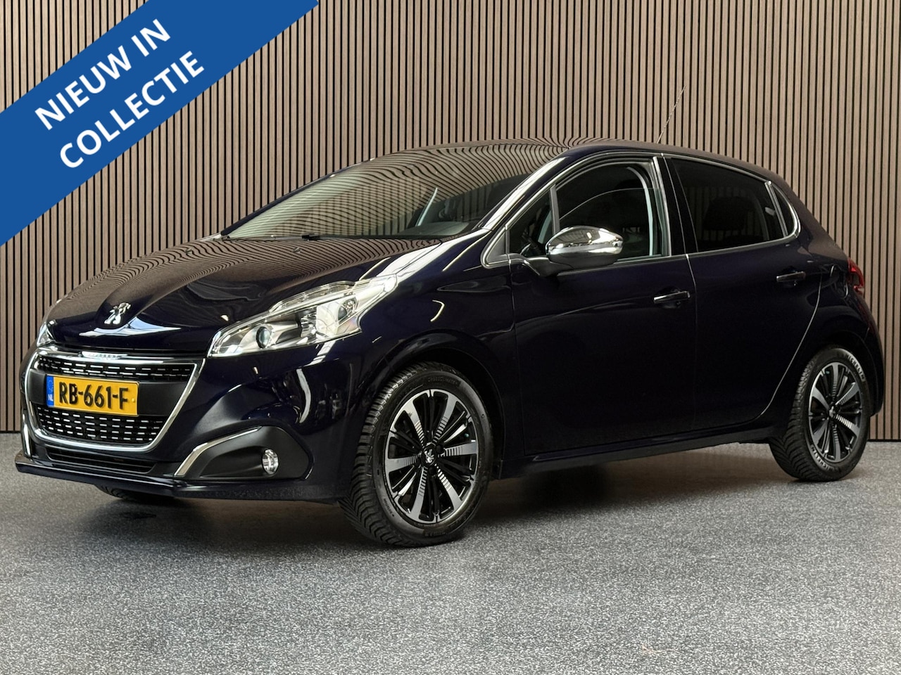 Peugeot 208 - 1.2 PureTech Allure Automaat | Camera | Carplay | Riem verv. | - AutoWereld.nl