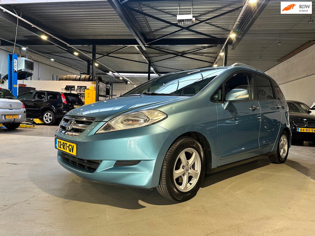 Honda FR-V - 2.0i Lifestyle/Trekhaak/6 persoons/Apk nieuw - AutoWereld.nl