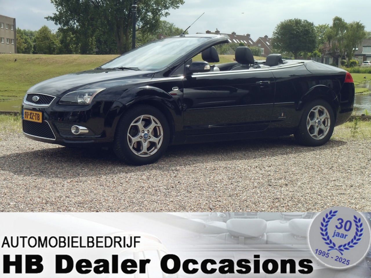 Ford Focus Coupé-Cabriolet - 2.0-16V Titanium - Airco - Leer interieur - AutoWereld.nl