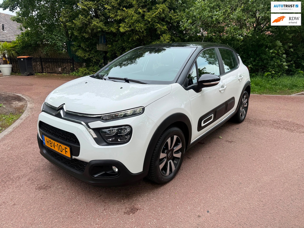 Citroën C3 - 1.2 PureTech Feel Edition / Navi / Camera / Automaat / Airco / Aux - AutoWereld.nl