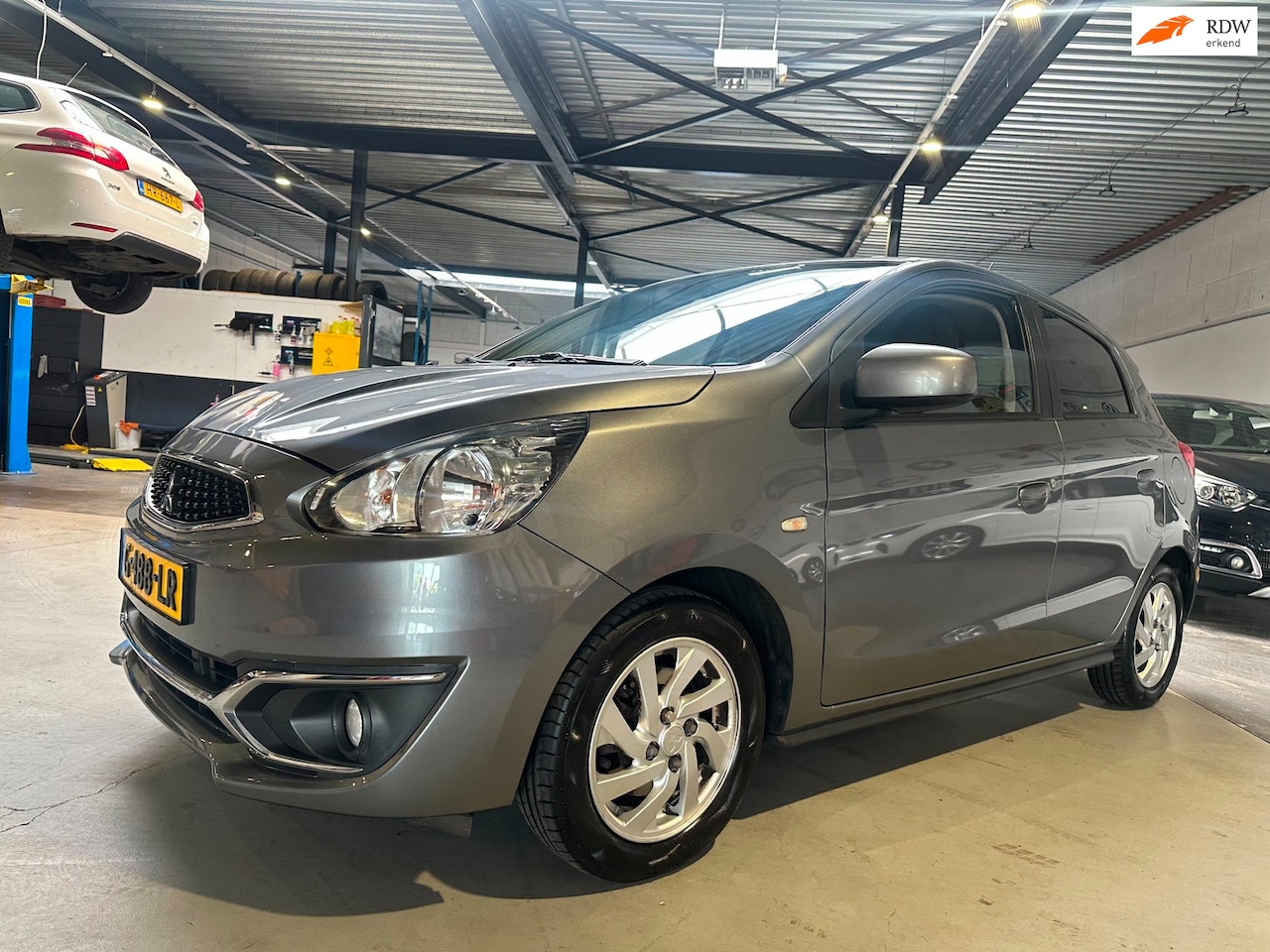 Mitsubishi Space Star - 1.0 Active/Navi/Dealer onderhouden/Apk nw bij aflevering - AutoWereld.nl