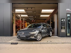 Volkswagen Passat Variant - 1.5 TSI Business Plus Pro | Acc | Lane Assist | Camera | Navi | Virtual Cockpit | Carplay