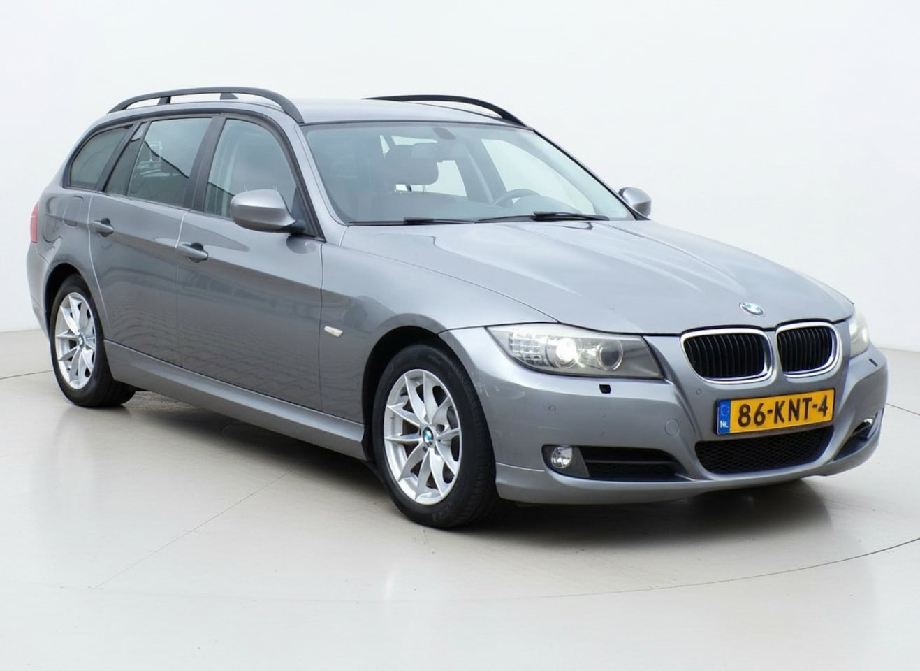 BMW 3-serie Touring - 320d Business Line Style|leder|Cruise|PDC - AutoWereld.nl
