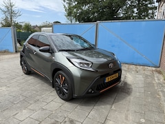 Toyota Aygo X - 1.0 VVT-i S-CVT Limited Keyless entry- en starten, Draadloos telefoonopladen
