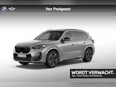 BMW X1 - xDrive25e | M-Sport Pro | Trekhaak | Panoramadak | Head-Up Display | Travel Paket | Innova