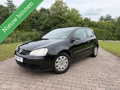 Volkswagen Golf - 1.4 Trendline, APK 04/27, Airco, Trekhaak